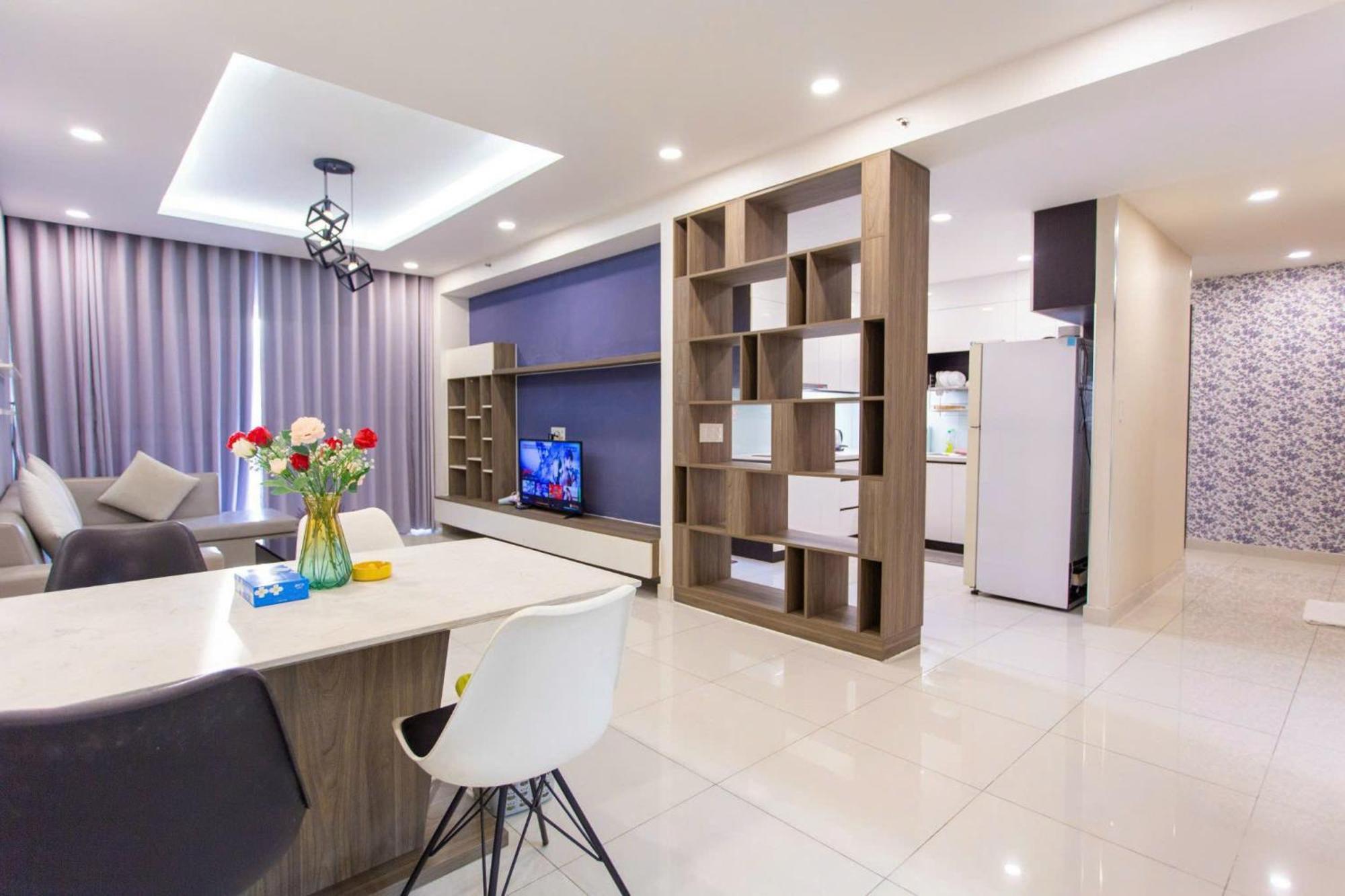 Sunrise City- Lotte Mart Quan 7 *